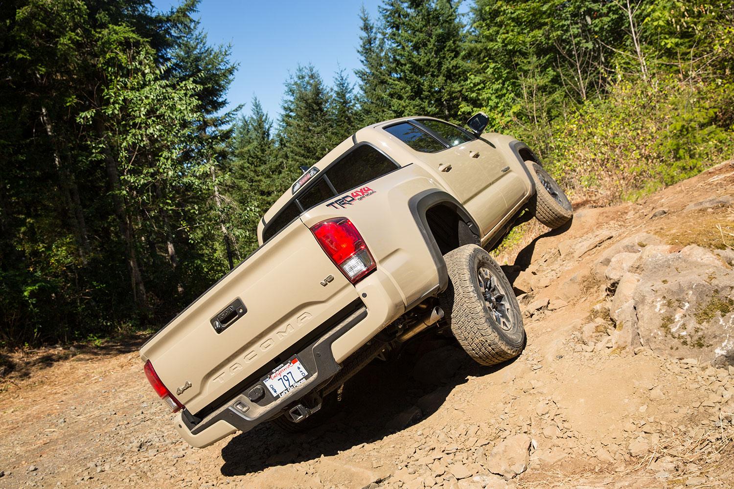 2016-toyota tacoma trd off road