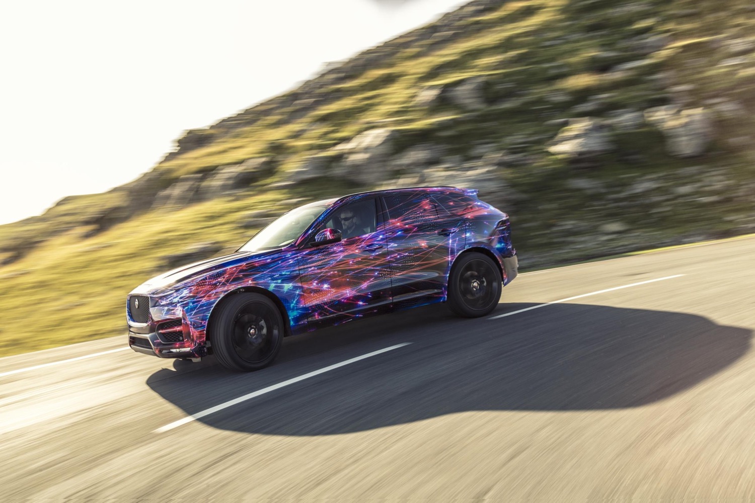 Jaguar F-Pace handling