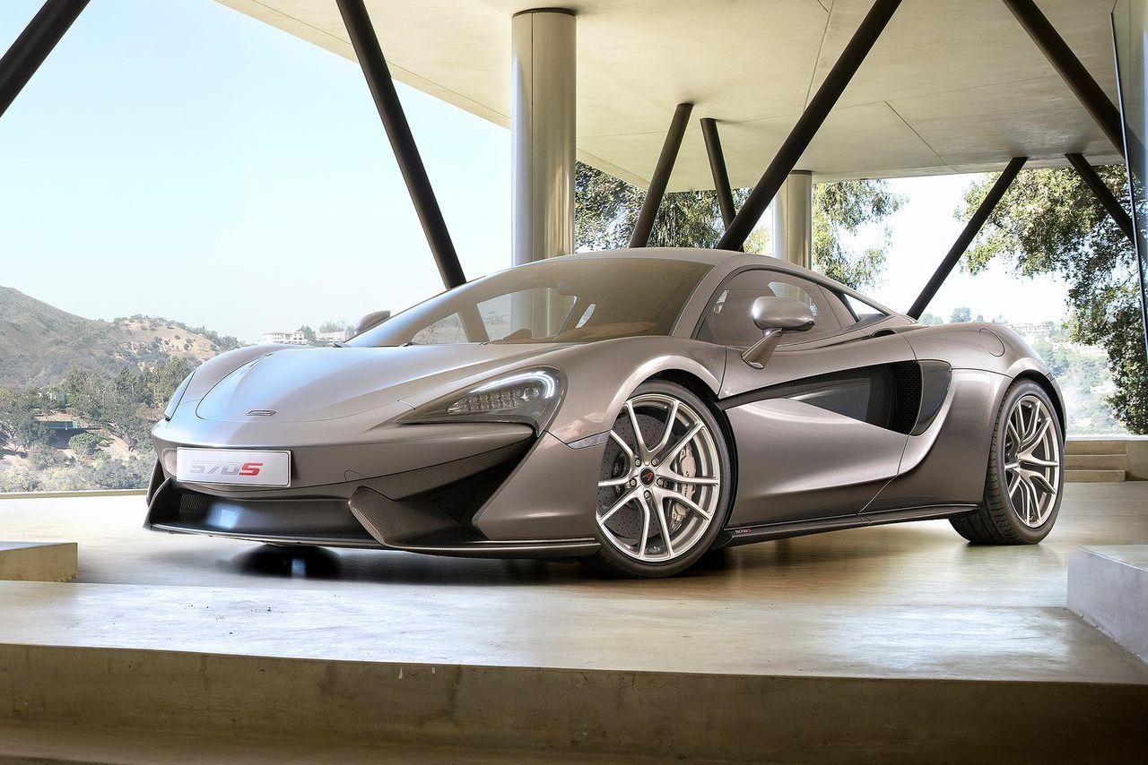 McLaren 570S Coupe front angle