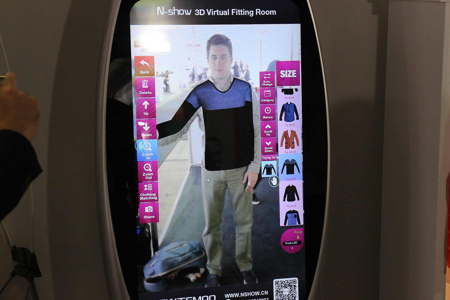 Smart Mirror Clothes