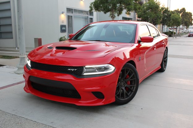 2015 Dodge Charger SRT Hellcat front left angle