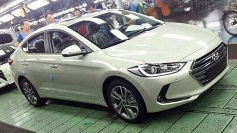 2016 Hyundai Elantra (Korean version) spy shot