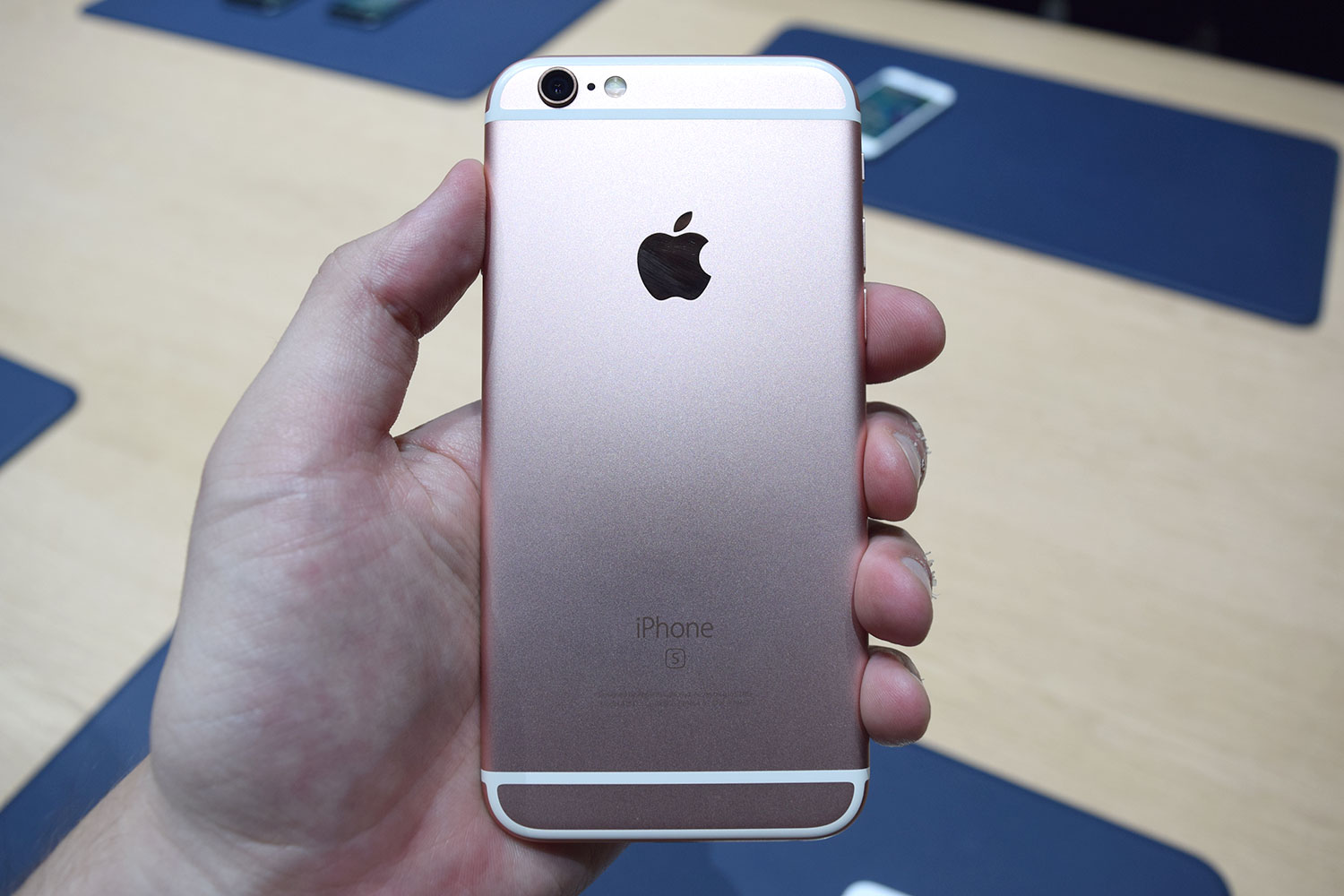 iPhone 6S hands on