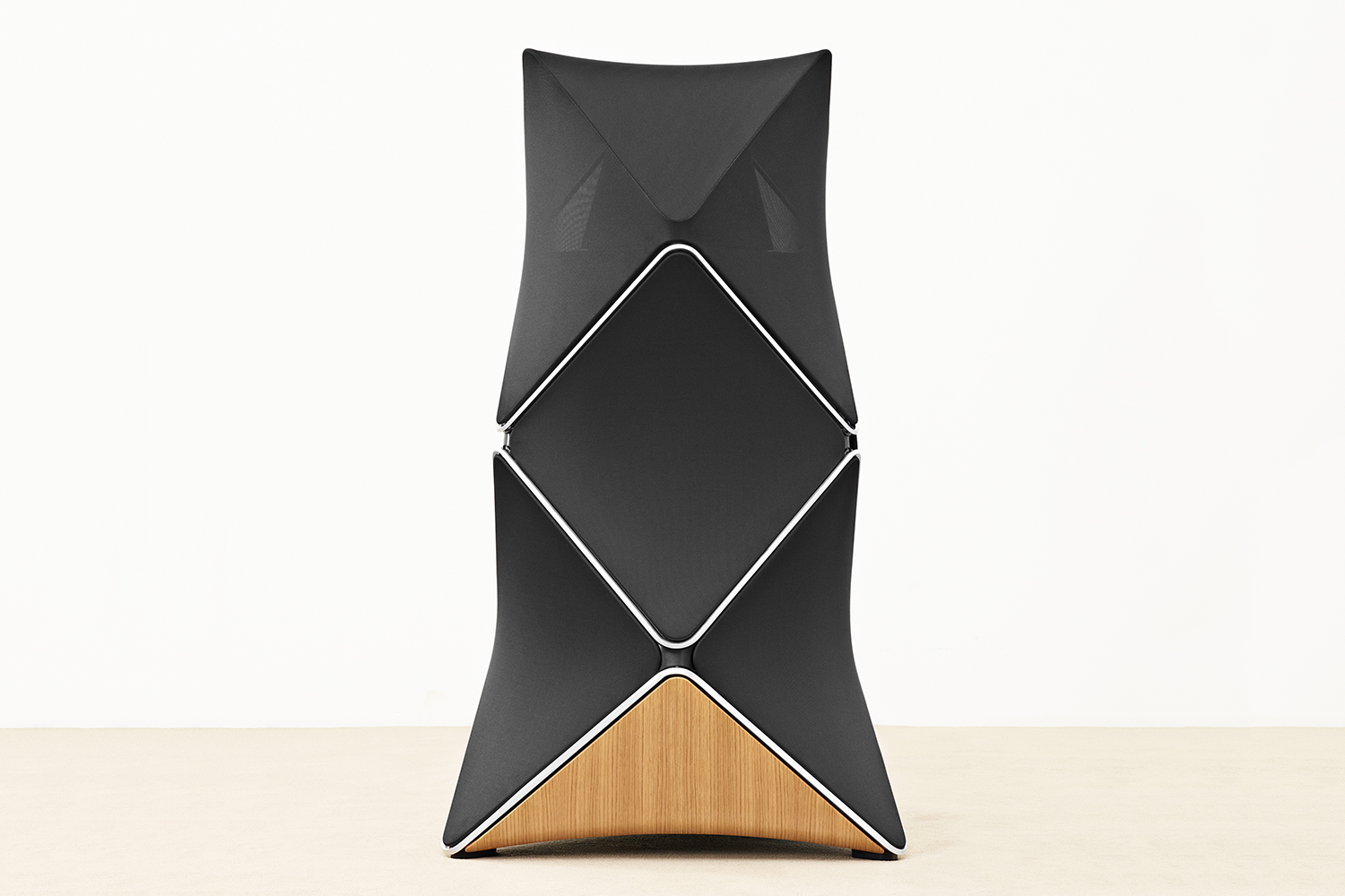 bang and olufsen beolab 90 speakers sweet spot 15cs me05