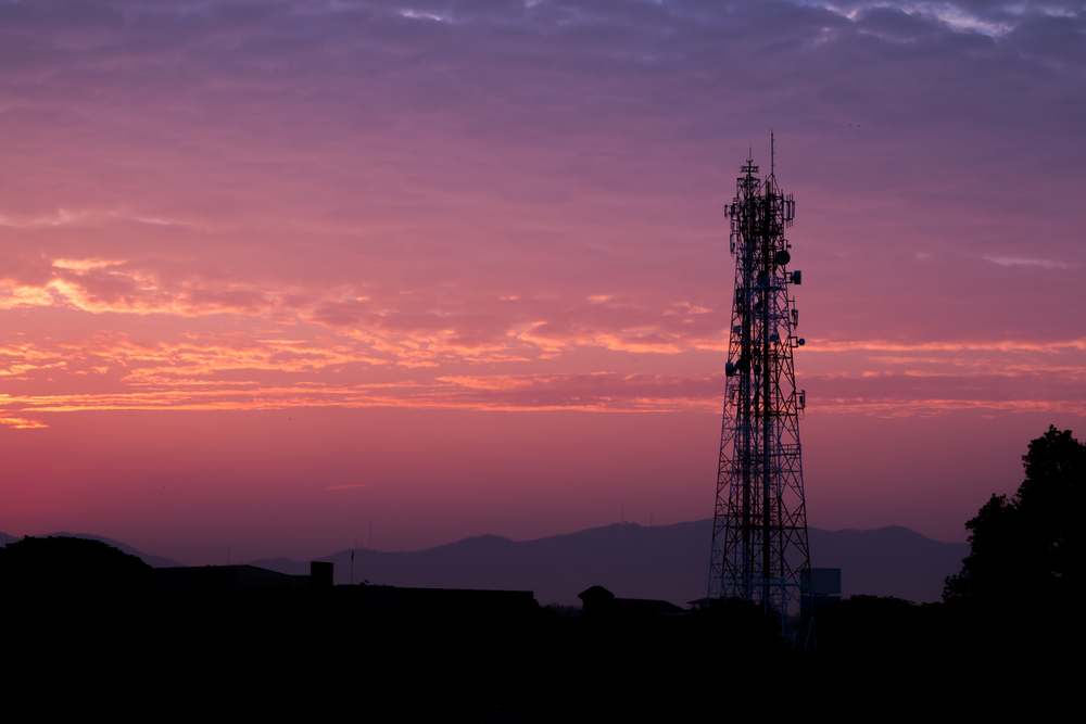 carrier prep super bowl 51 cell tower