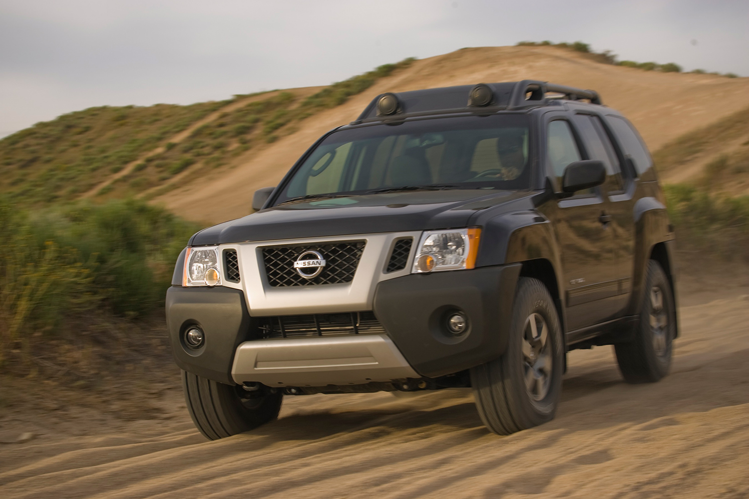 11 cars that will go extinct in 2016 2011 nissan xterra 1