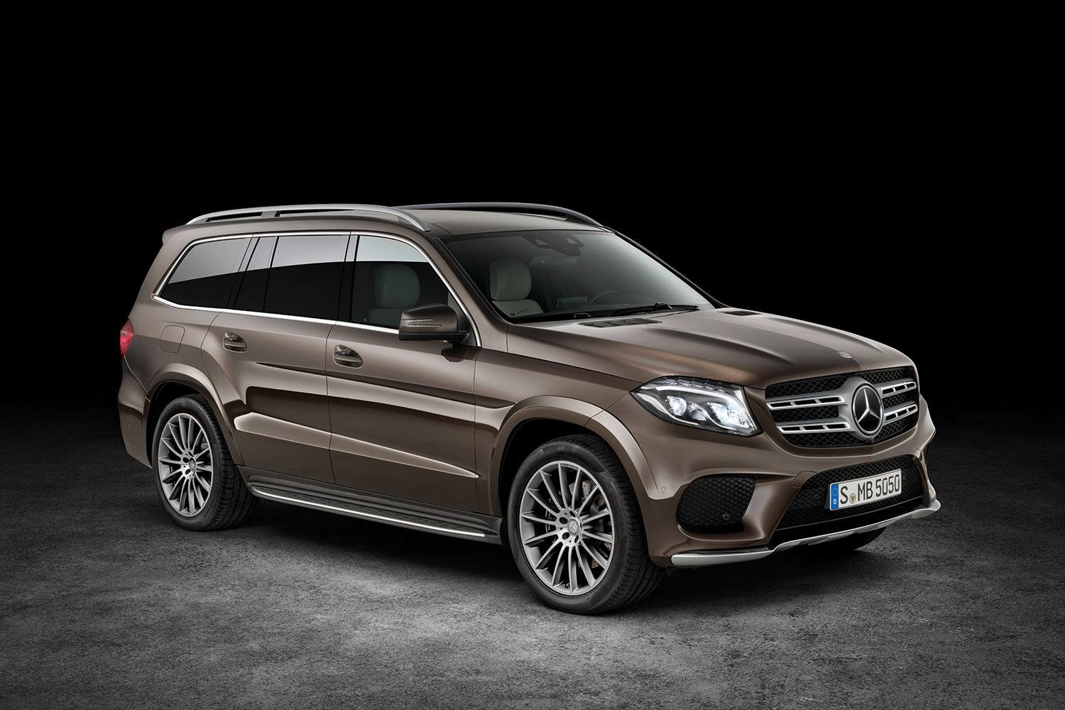 2017 mercedes benz gls class news pictures specs 550 03