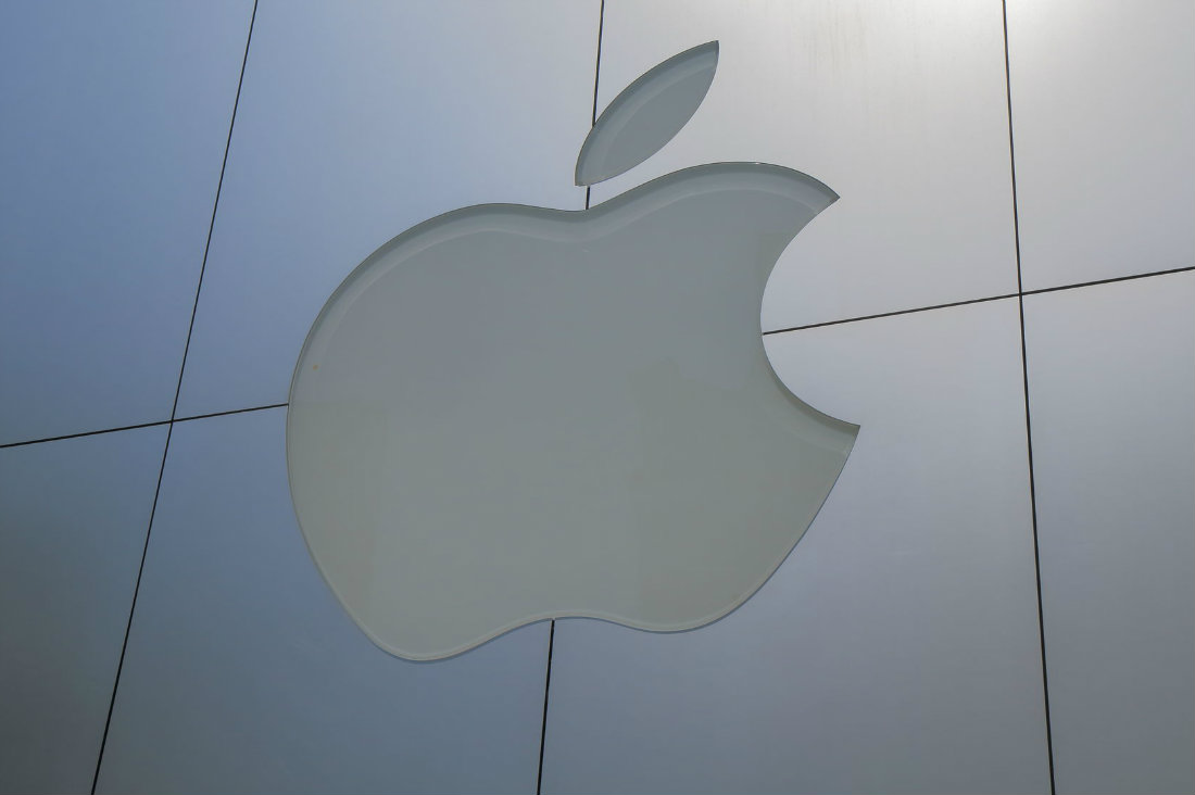 apple looking into original tv shows building