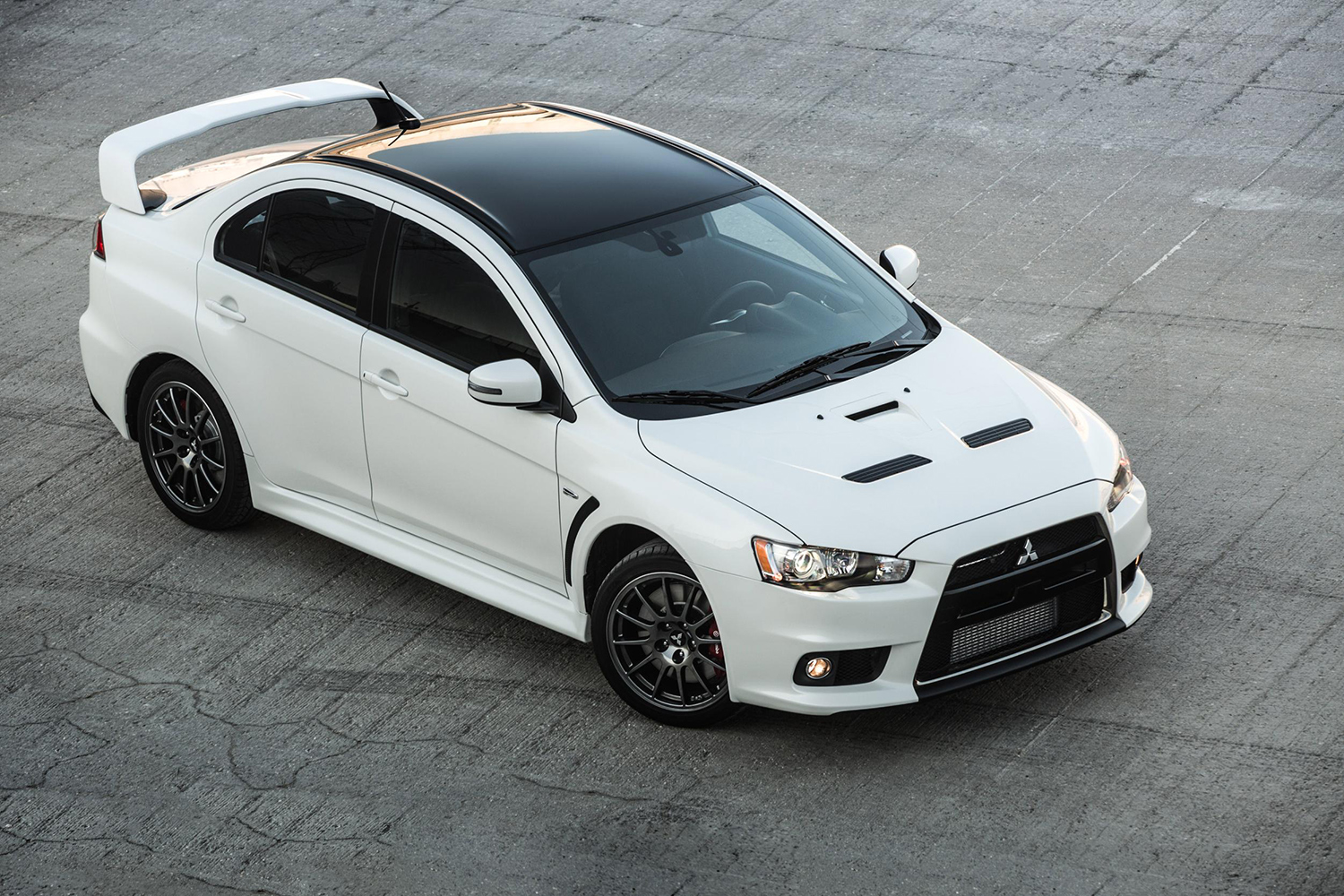 11 cars that will go extinct in 2016 mitsubishi lancer evo fe 04