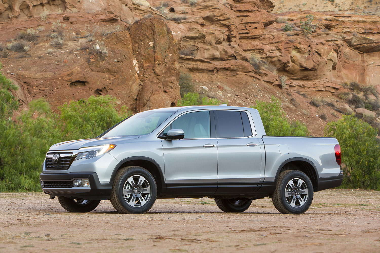 2016 detroit auto show 10 best cars 2017 honda ridgeline  004