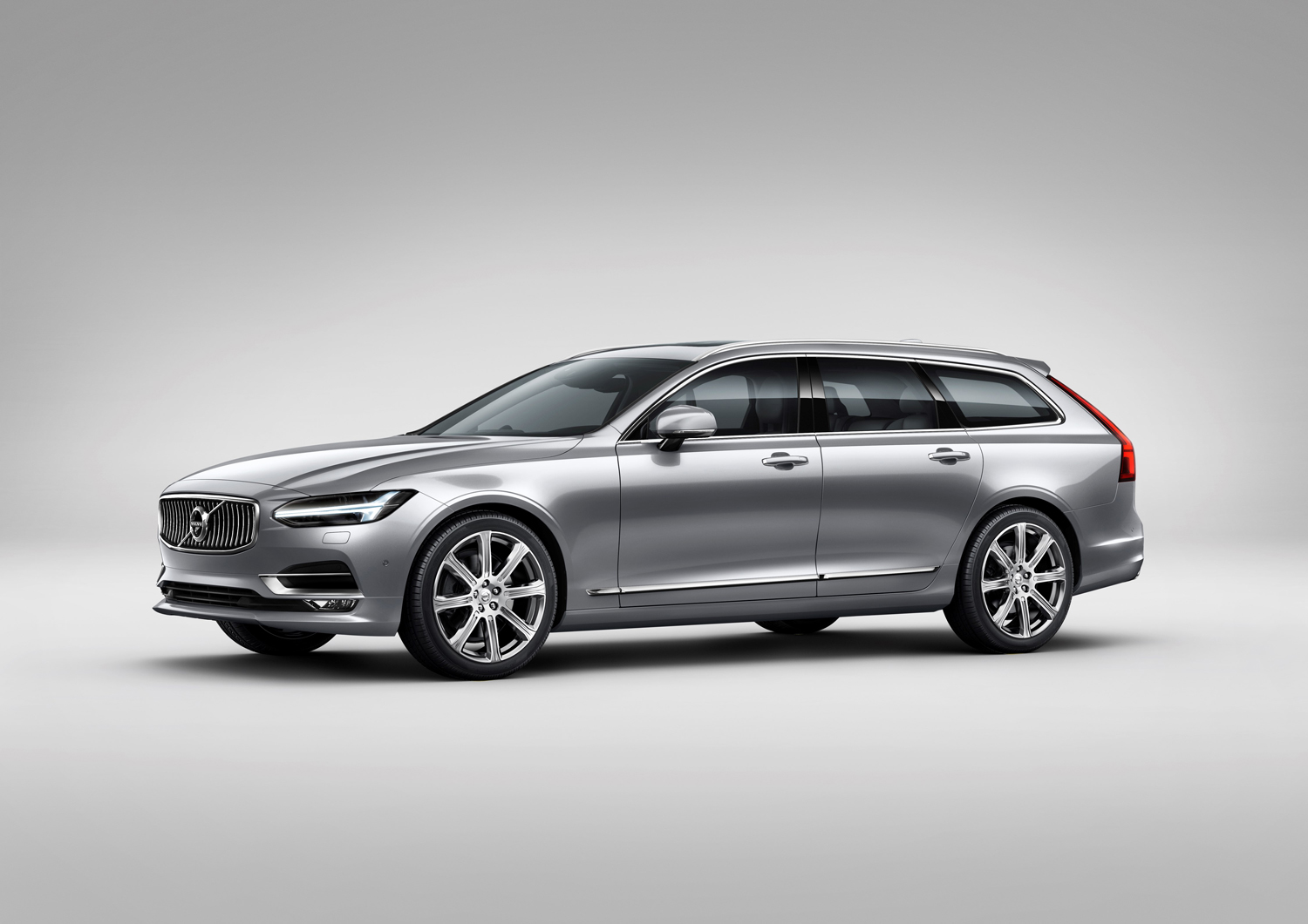 2017 Volvo V90