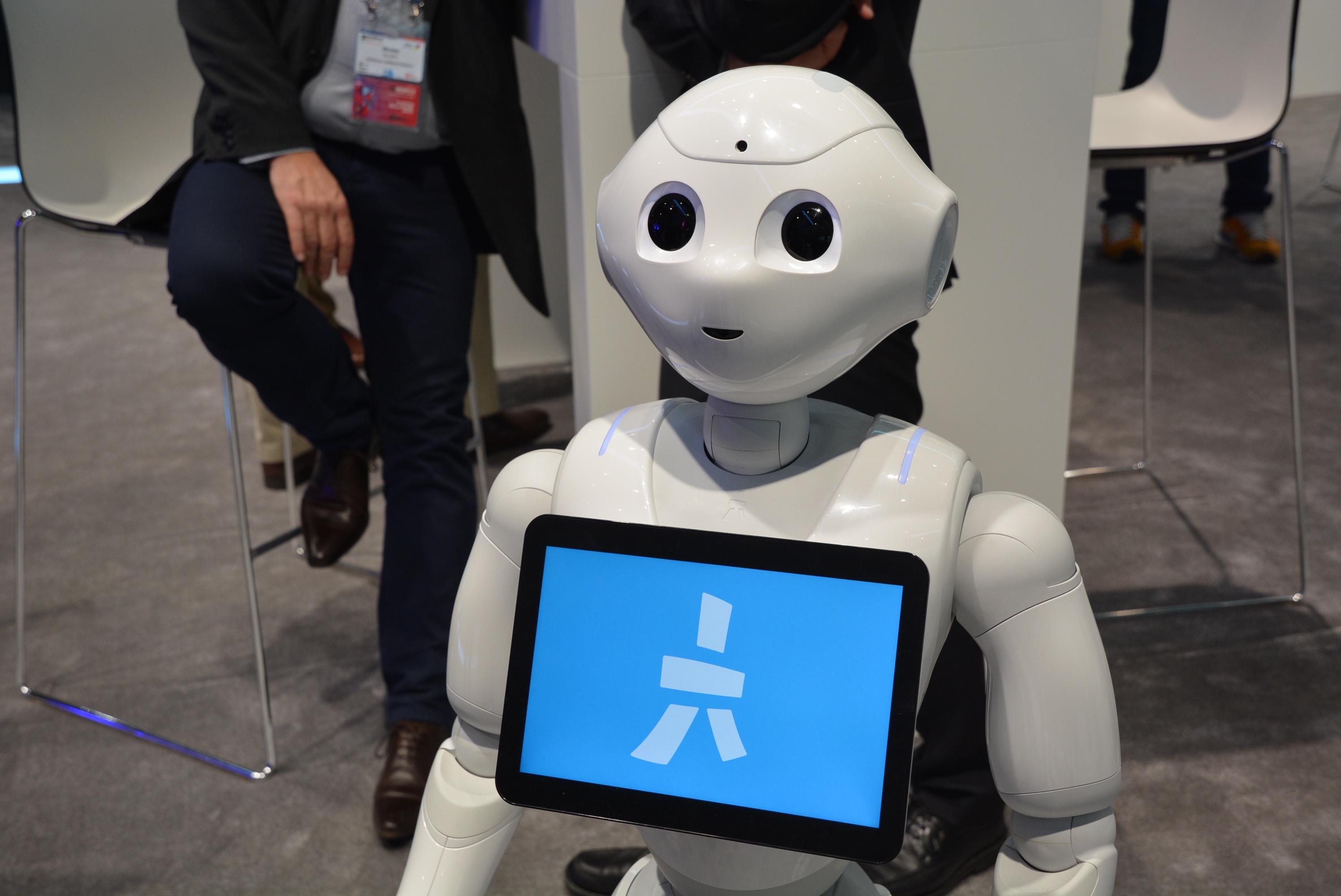 pepper the human shaped robot mwc 2016 dsc 1225