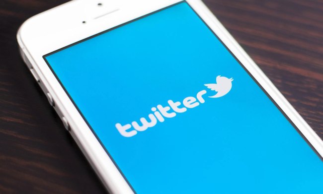 twitter suspends extremist accounts app