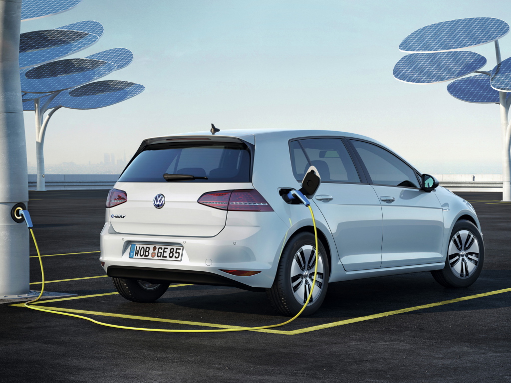 2016 Volkswagen e-Golf