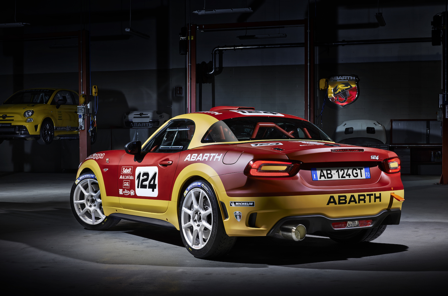 Abarth 124 Spider