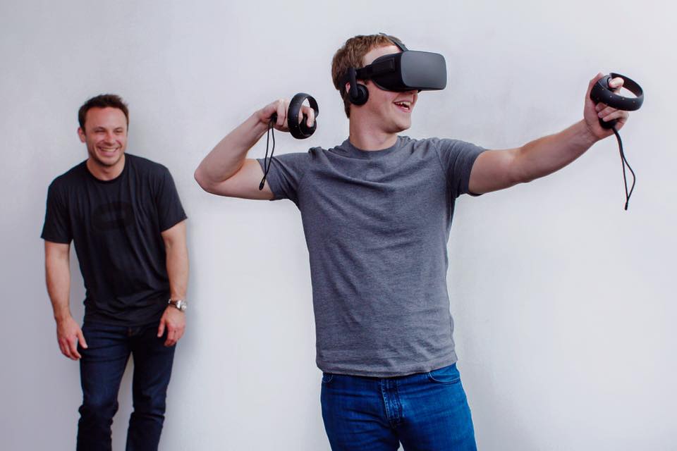 oculus acquires infiniled produce power efficient displays zuckerberg