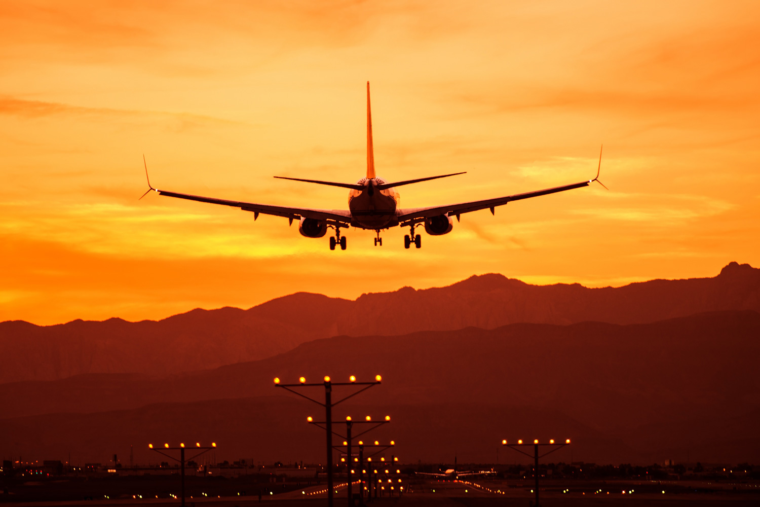 An airplane coming into land.