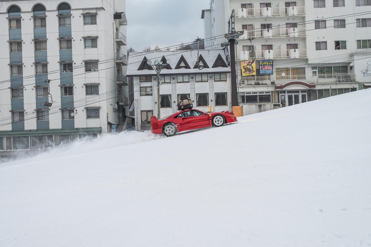 red bull ferrari f40 hooning snow  1