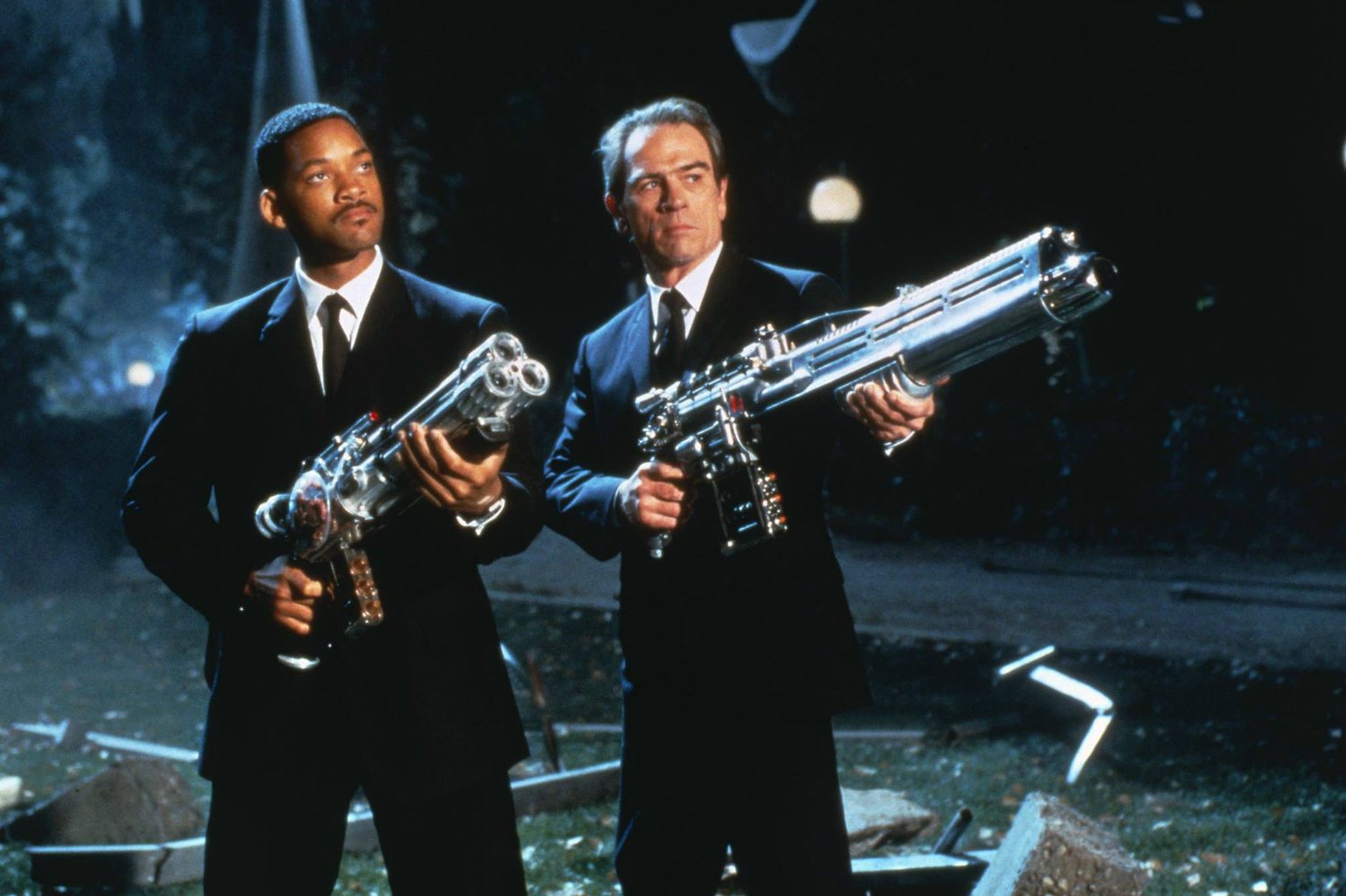 21 jump street men in black crossover director weapons duo