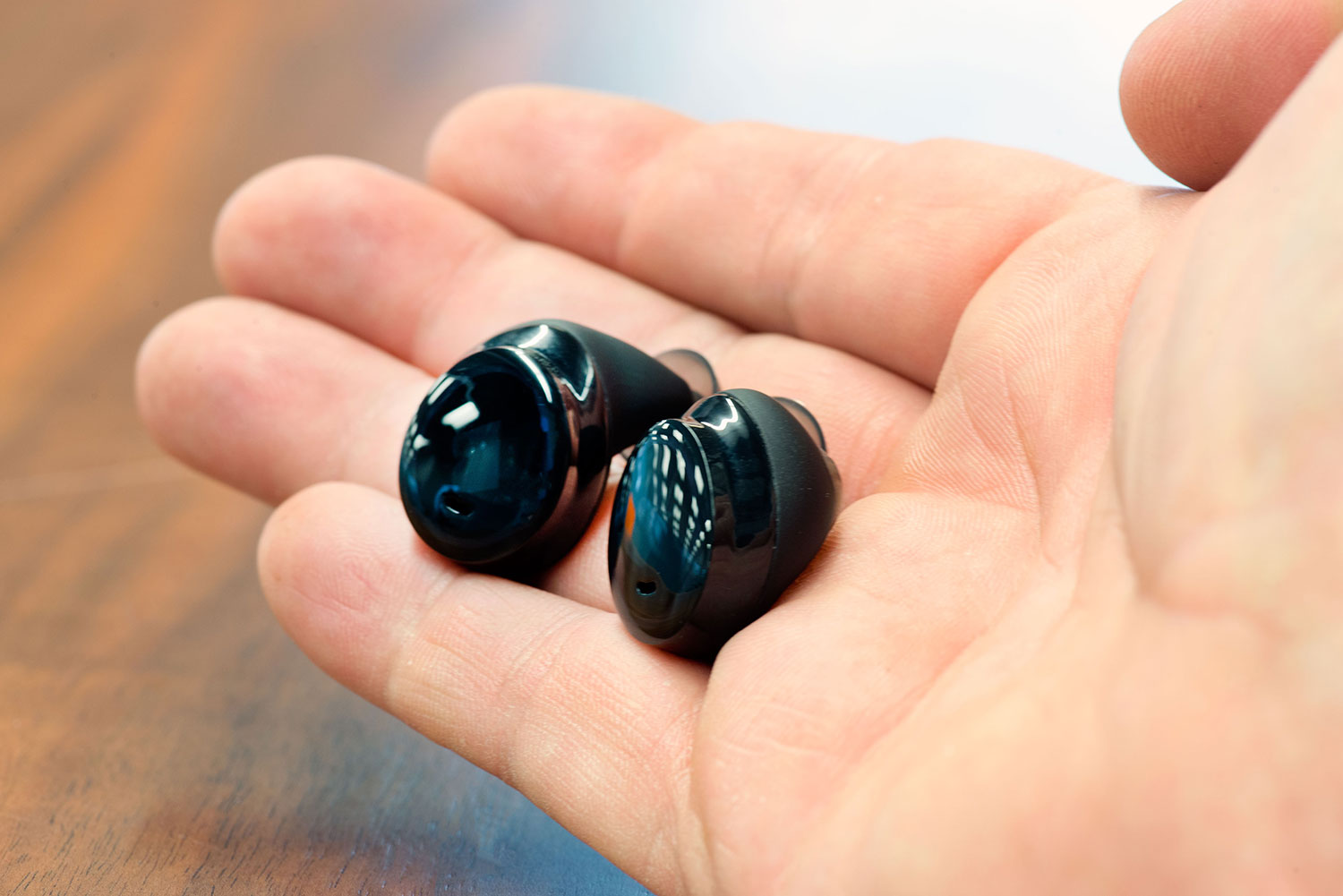 Bragi Dash earbuds