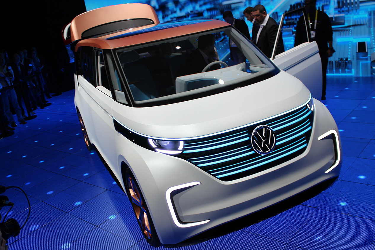 Volkswagen Budd-e Concept