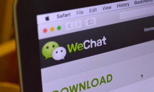 apple tencent wechat tip deal