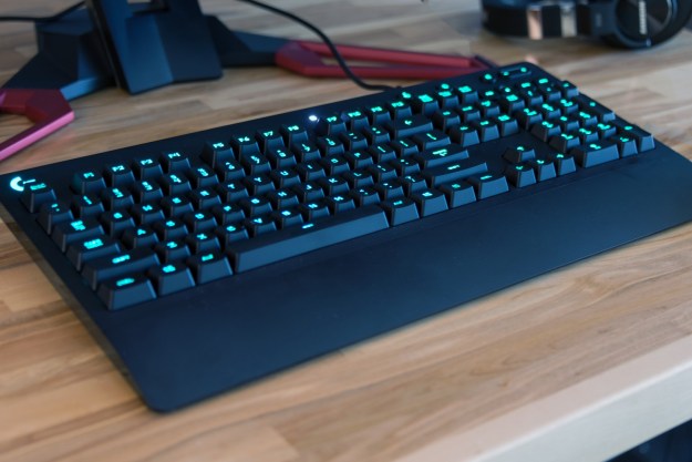 Logitech G213 Prodigy