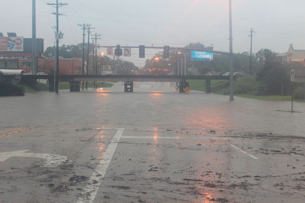 t mobile red cross louisiana flooding