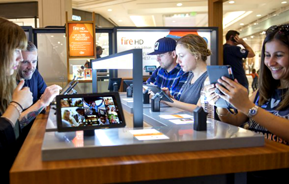 amazon pop up stores malls 1