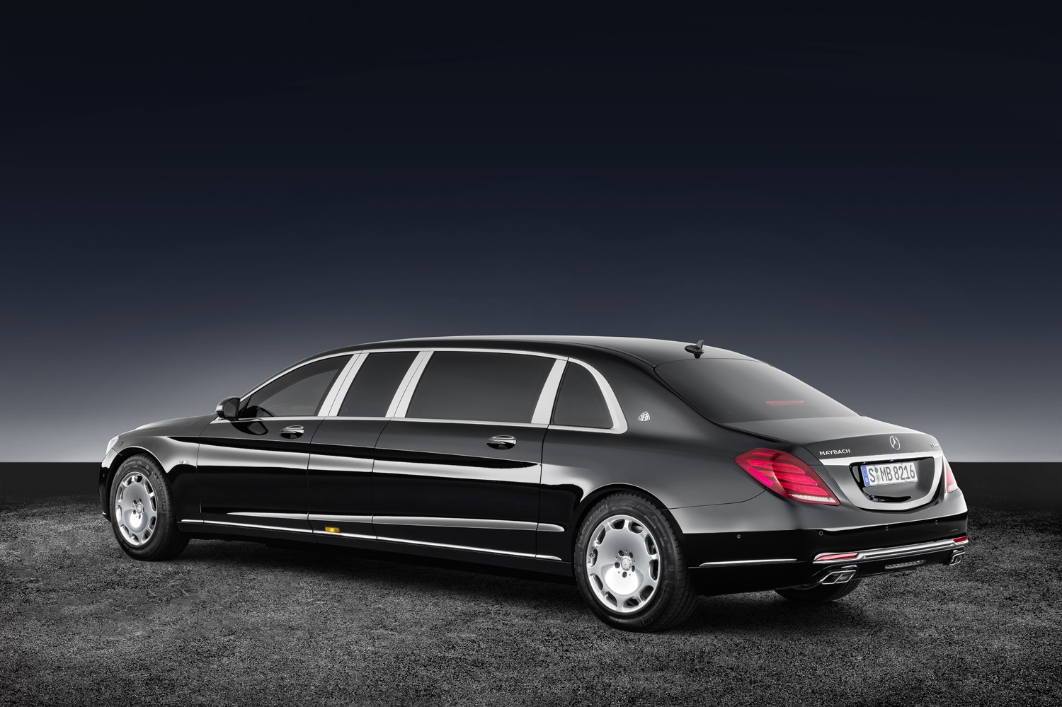 Mercedes-Maybach S600 Pullman Guard