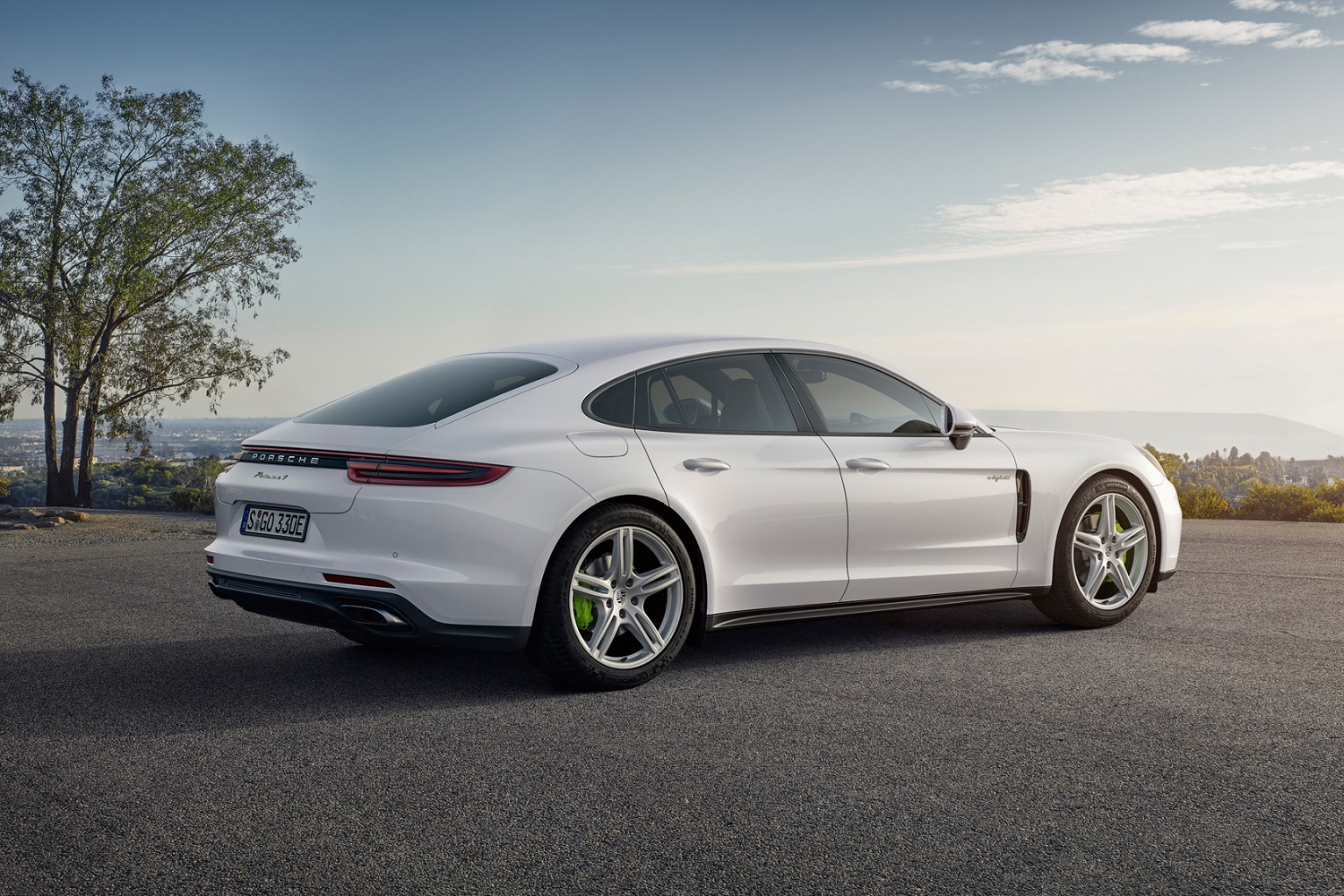 Porsche Panamera 4 E-Hybrid