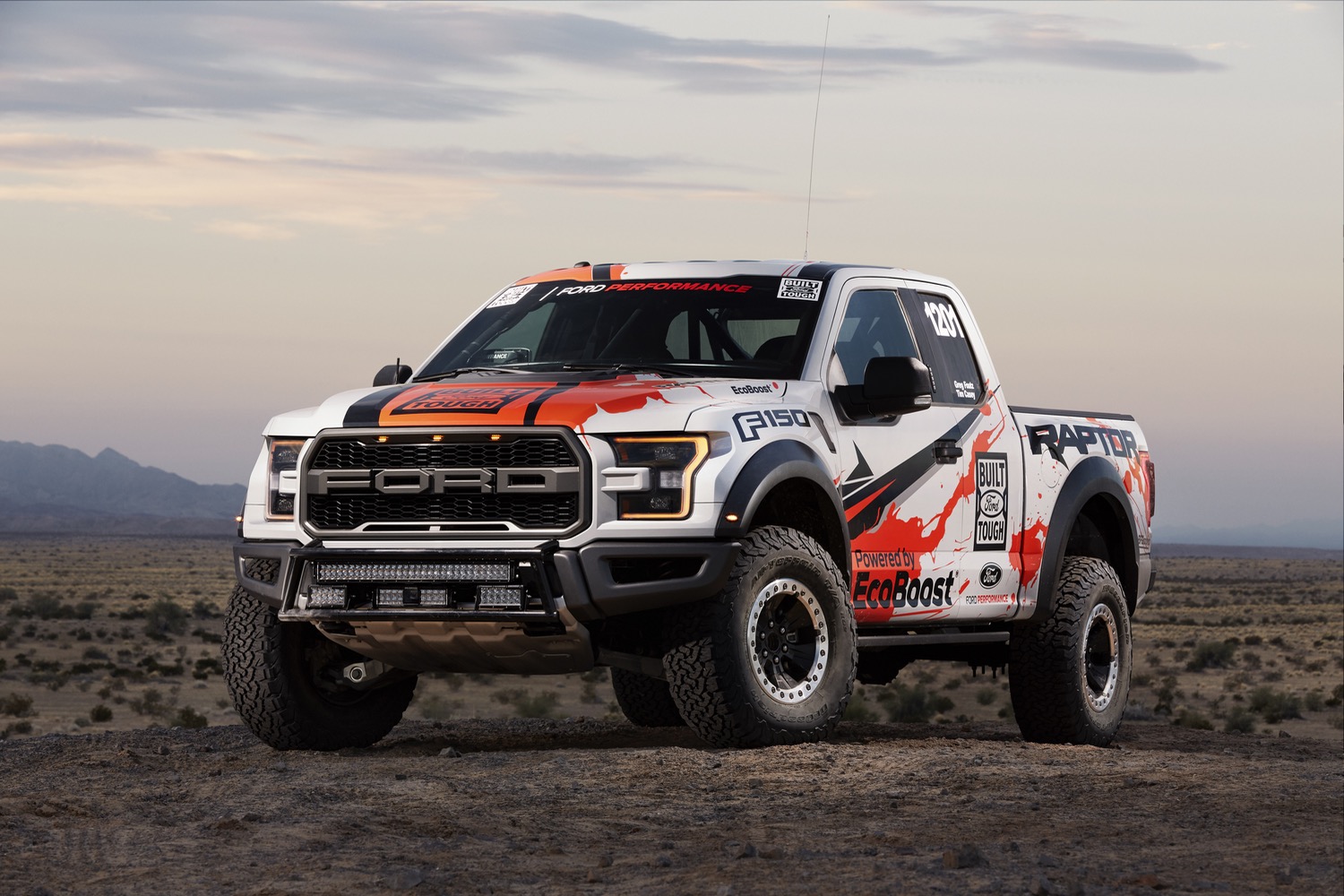 2017 Ford F-150 Raptor race truck