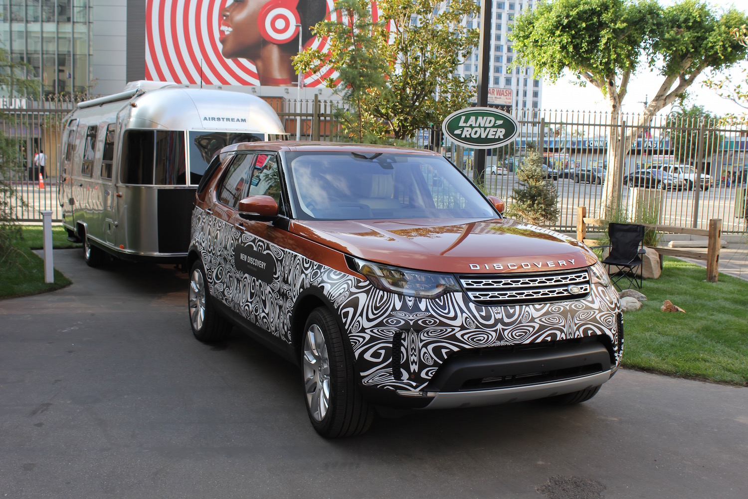 Land Rover Discovery Tow Assist