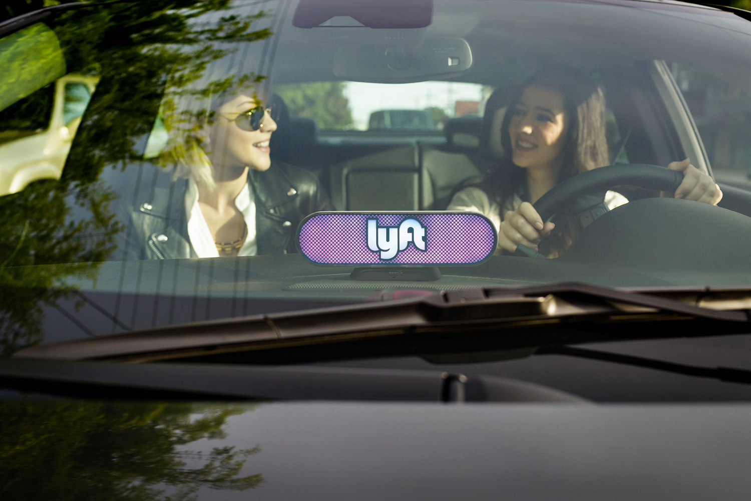 lyft takes on uber in toronto 3