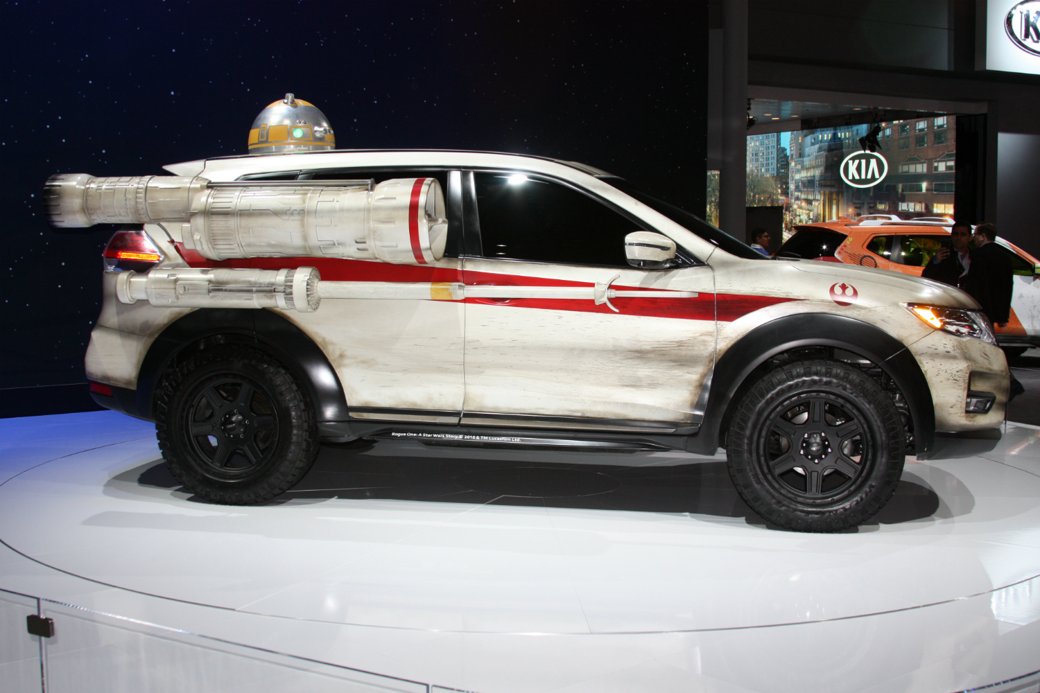 Nissan Rogue One Star Wars