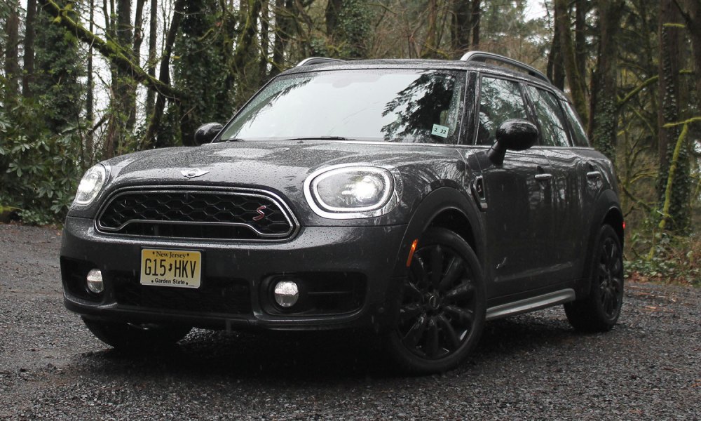 2017 Mini Cooper S ALL4 Countryman front left angle