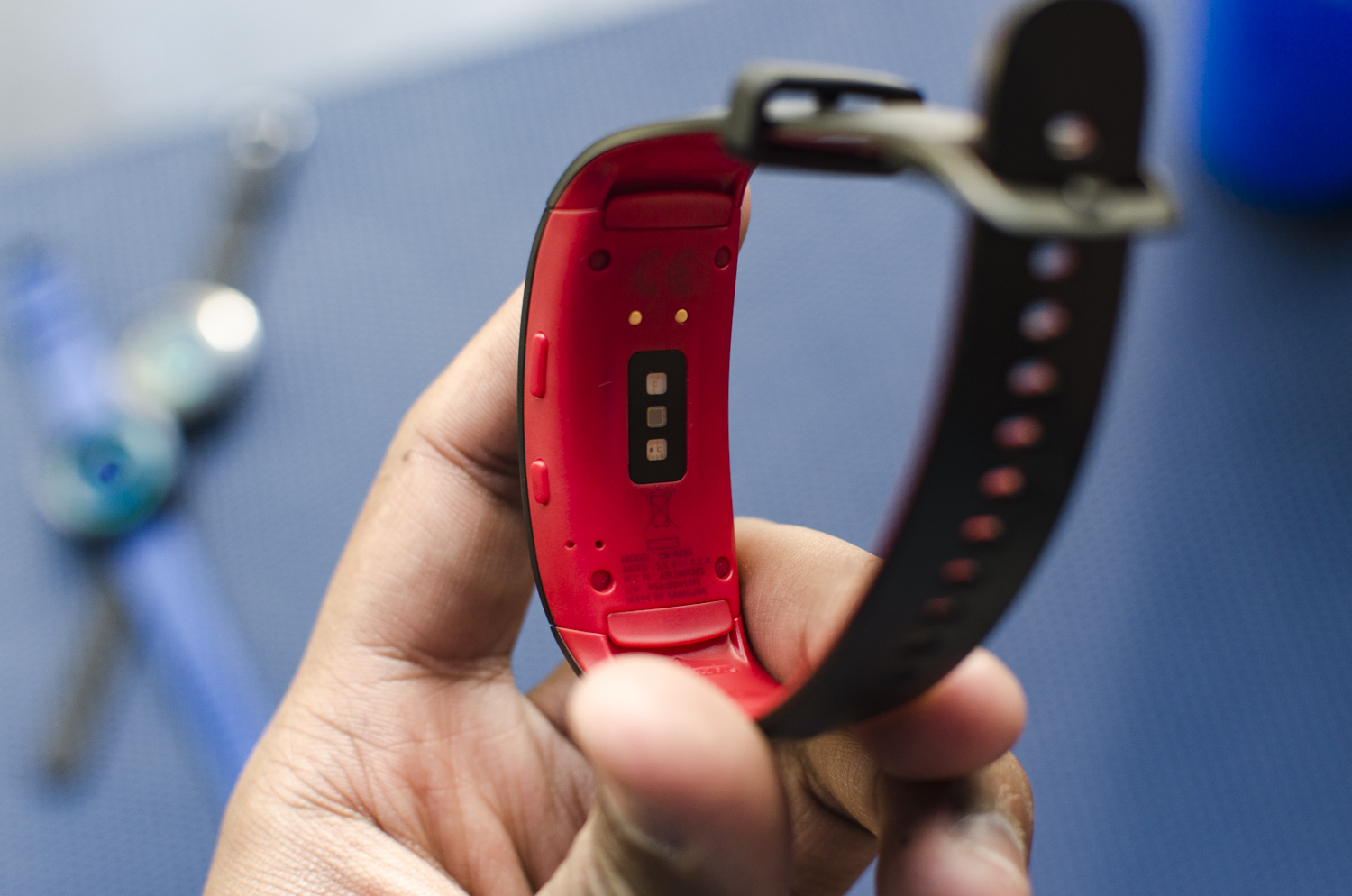 samsung unveils gear sport fit2 pro 14219