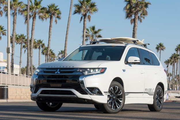 2018 Mitsubishi Outlander PHEV first drive review