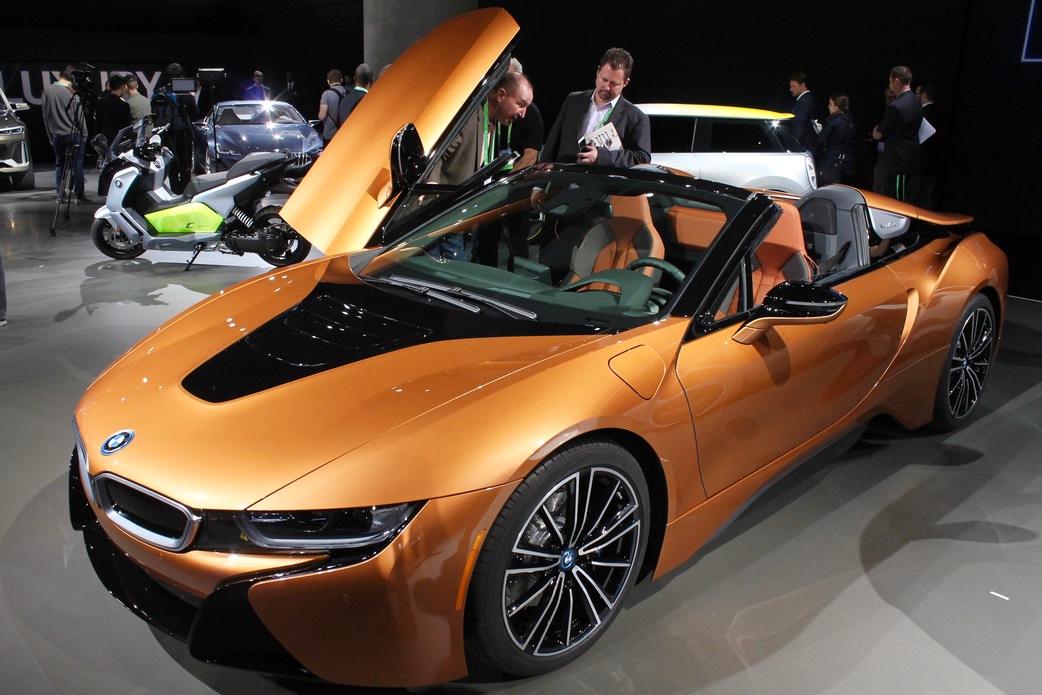 BMW i8 Roadster