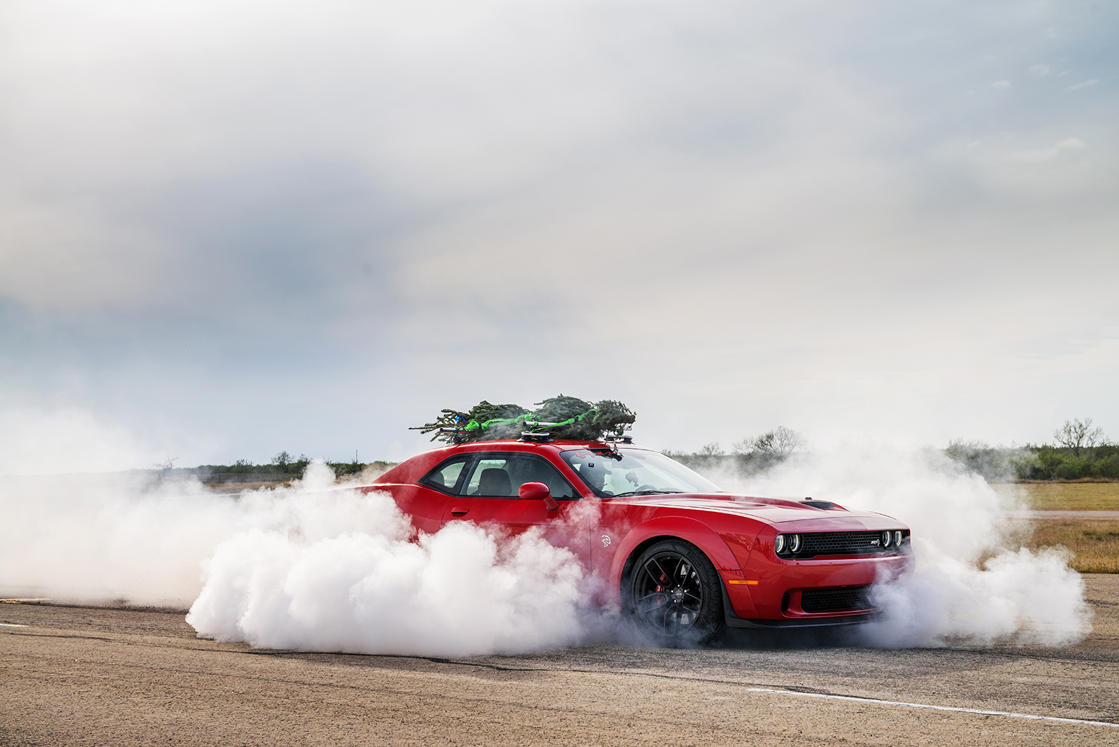 hennessey and dodge takes record for worlds fastest christmas tree 174mph 25