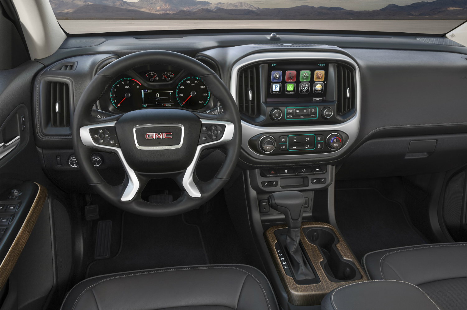 2018 GMC Canyon Denali interior