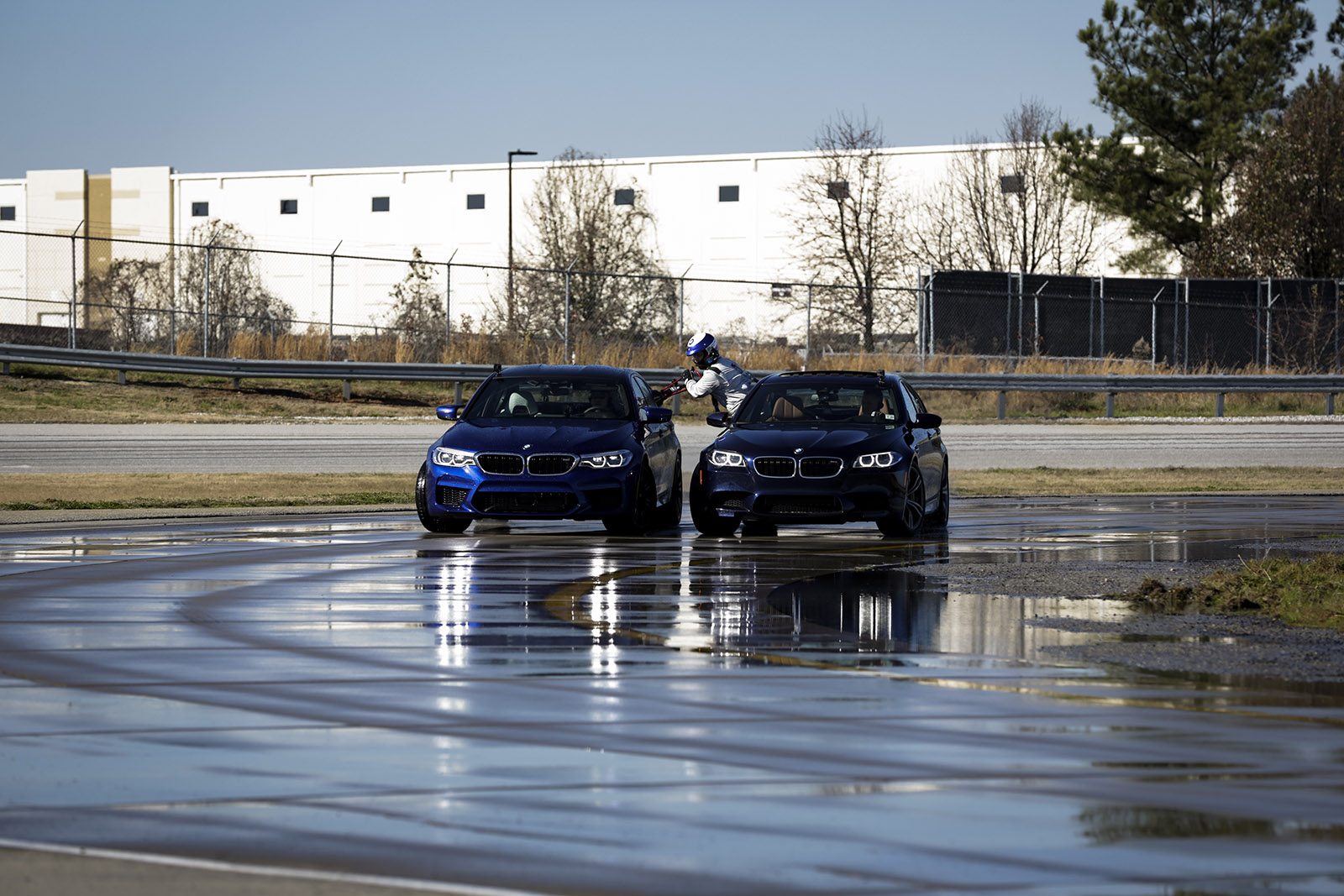 bmw sets two guinness world records drifting sideways for 2325 miles record  longest drift with 2018 m5 9