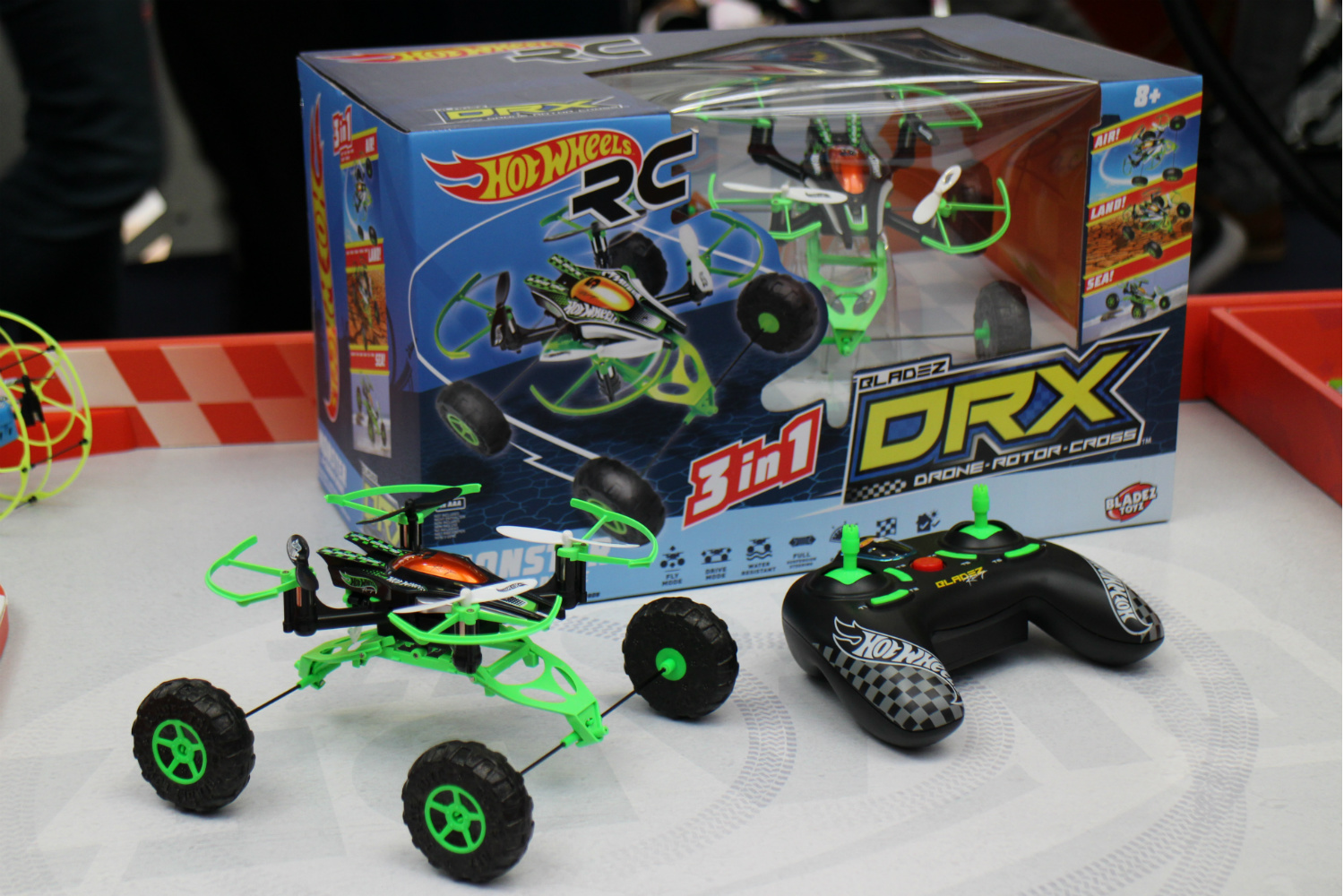 best tech toys london toy fair 2018 hot wheels bladez drx set