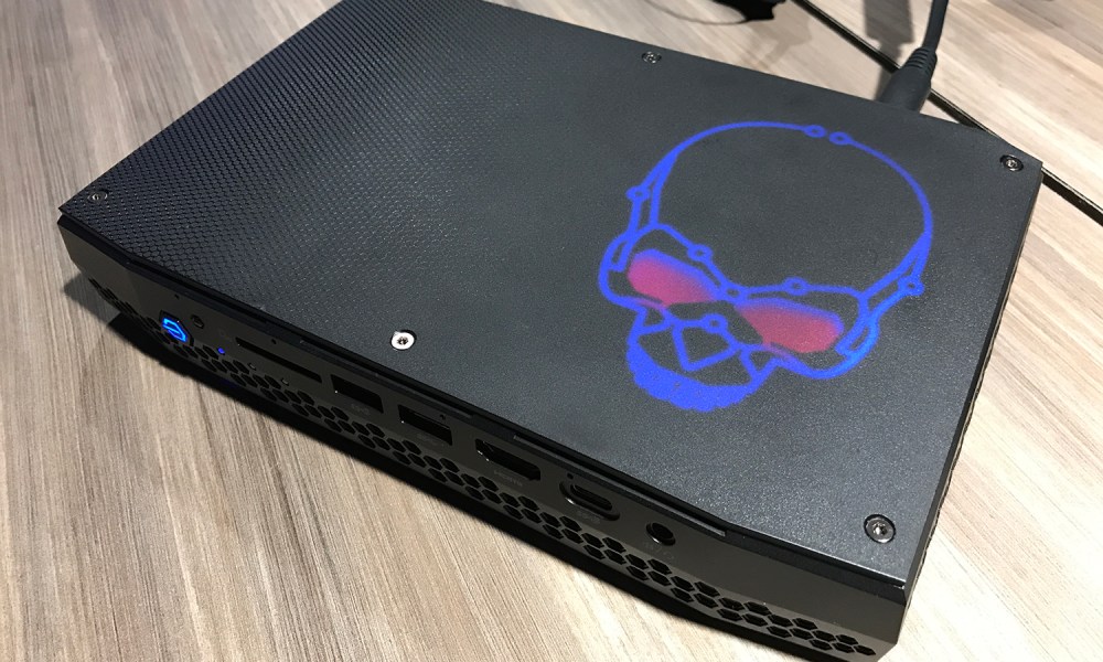 Intel Hades Canyon NUC