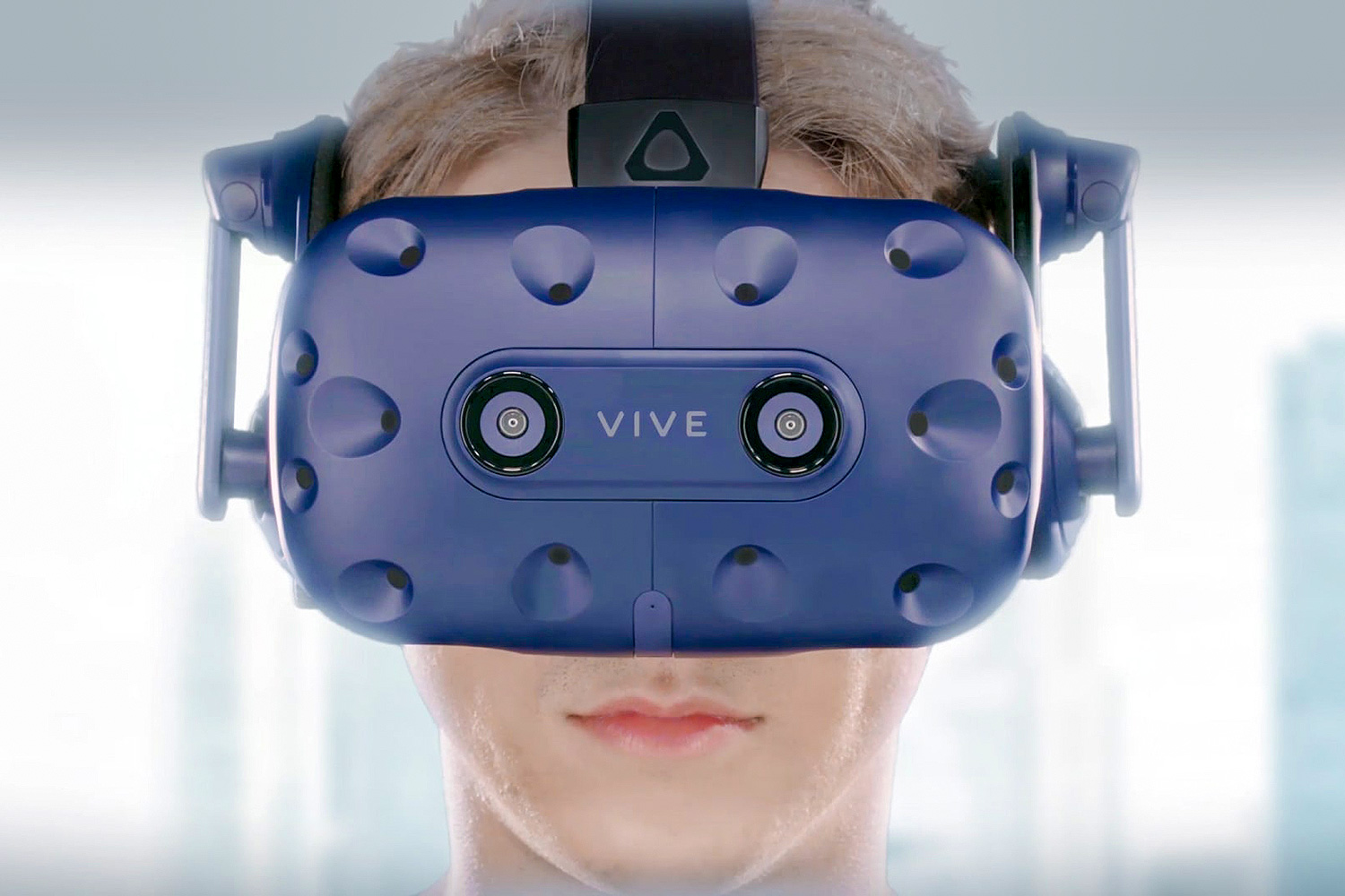 htc vive pro press