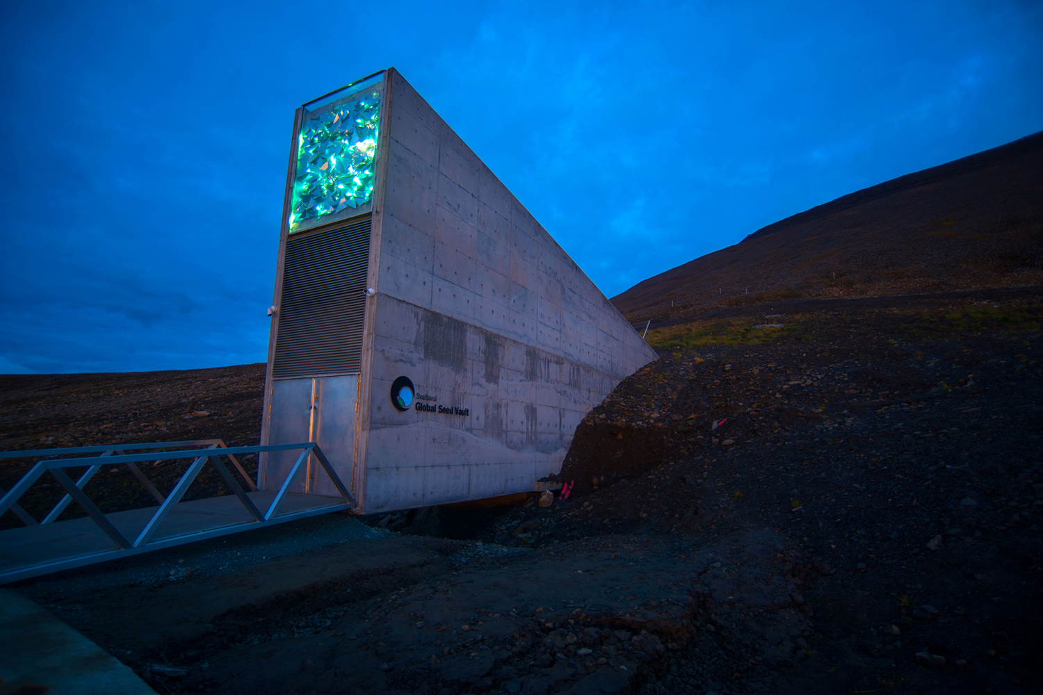 doomsday vault upgrade climate change 40149721581 0e2ae9b755 k