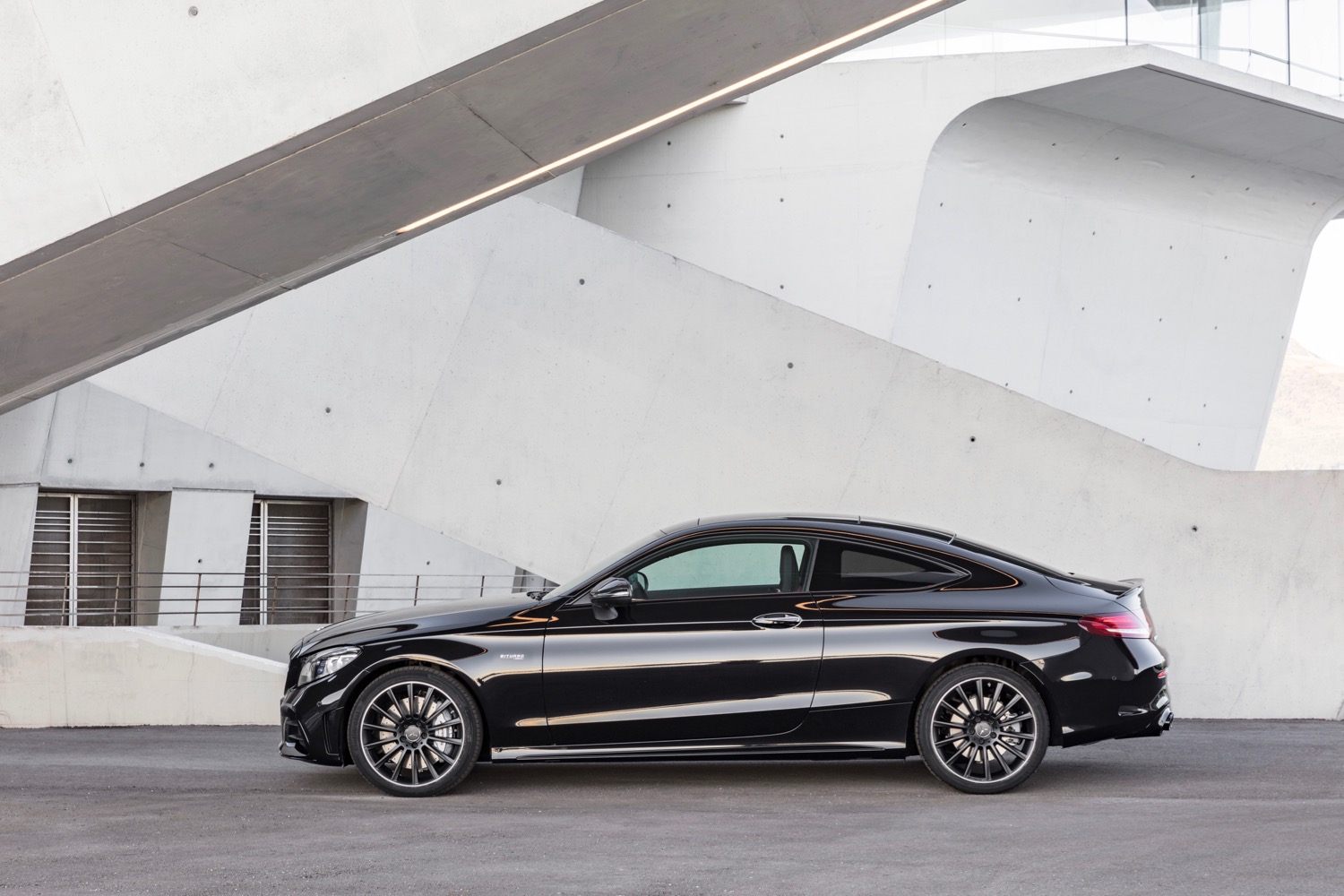 2019 Mercedes-AMG C43 coupe