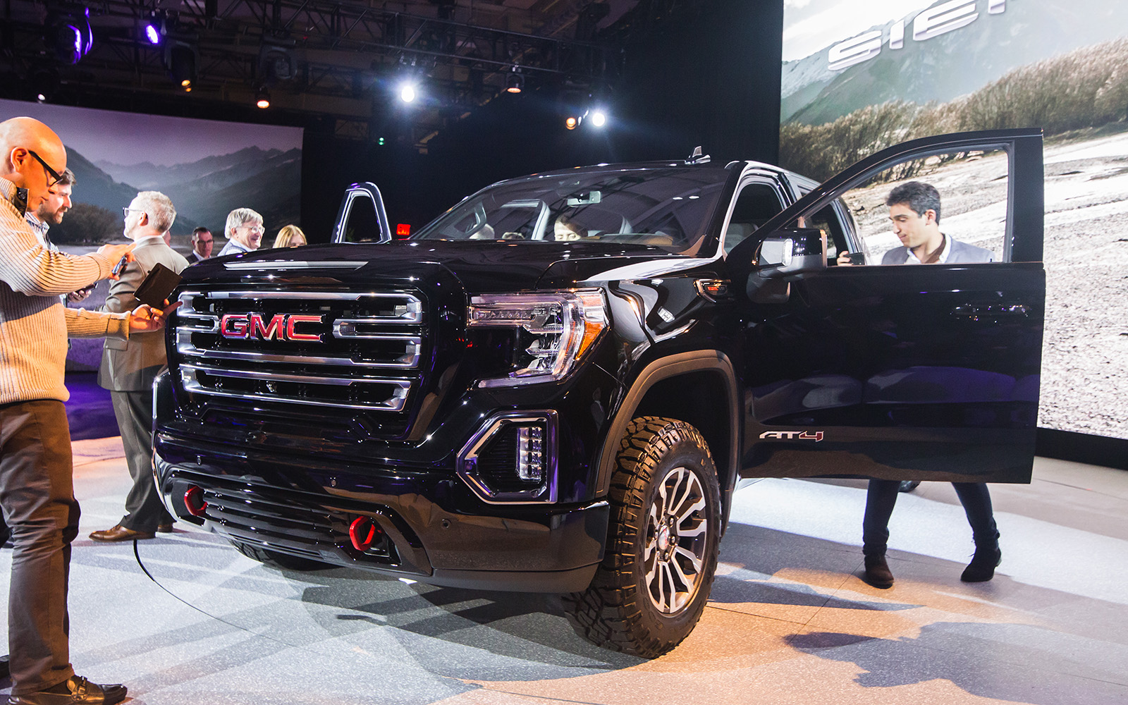 2019 gmc sierra 2018 ny  at4