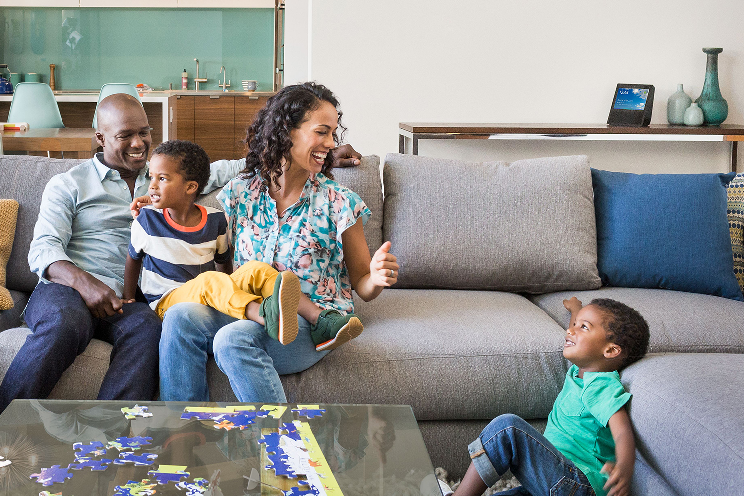 amazon echo show family