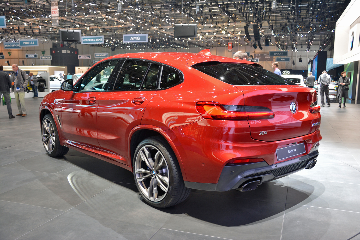 BMW X4 live